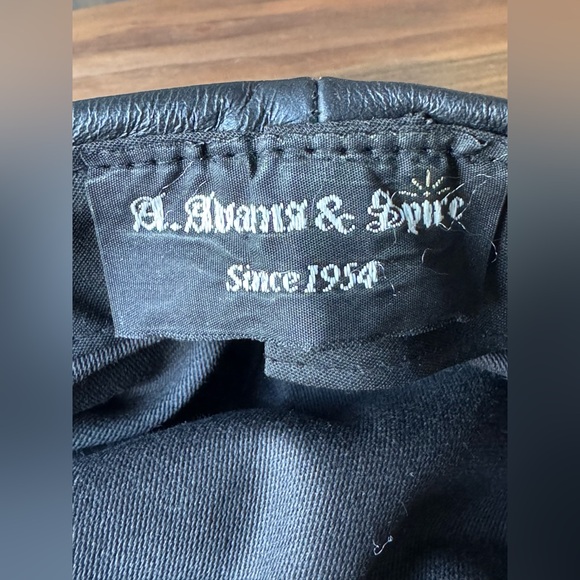 Black Leather Men's Cap - Picture 7 of 7